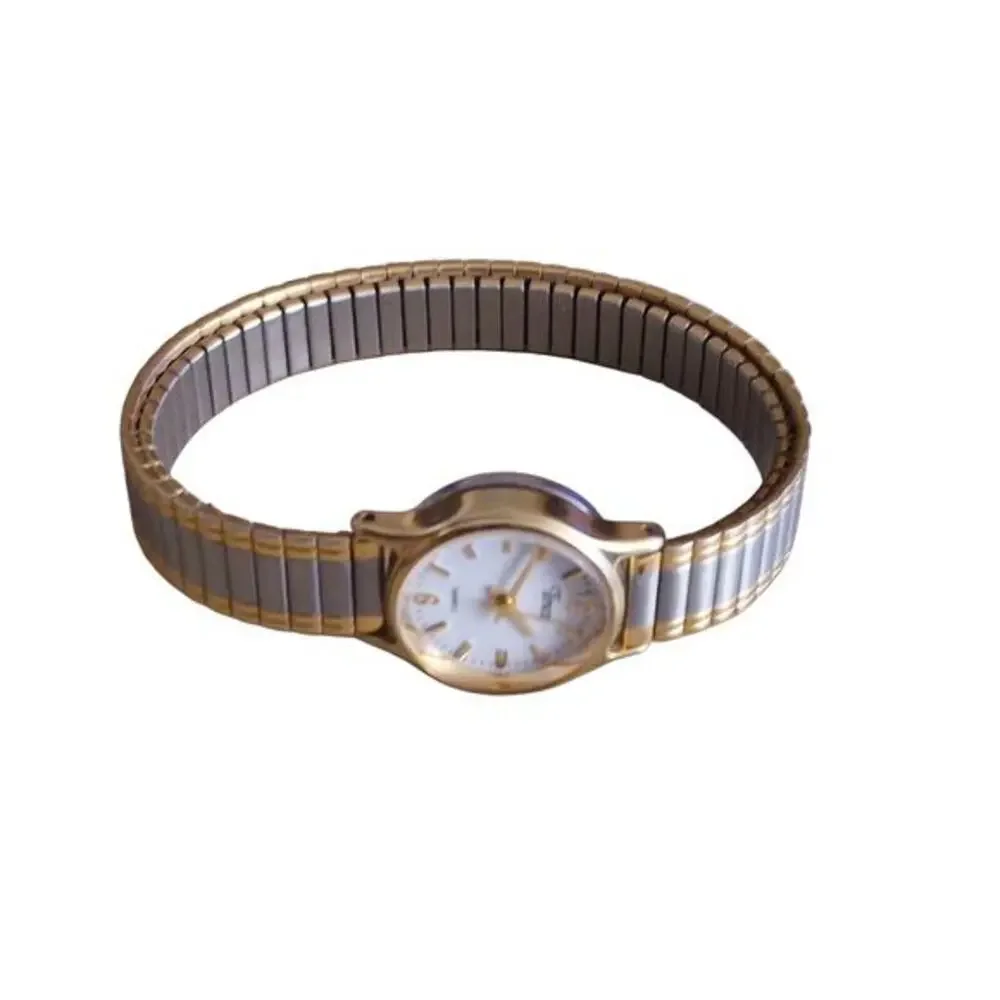 Vintage Women’s‎ Timex Watch Two Tone Metal Bracelet Analog New Battery